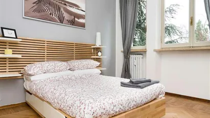 Room for rent in Milano Zona 6 - Barona, Lorenteggio, Milan