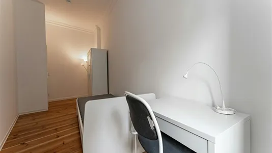 Rooms in Berlin Friedrichshain-Kreuzberg - photo 1