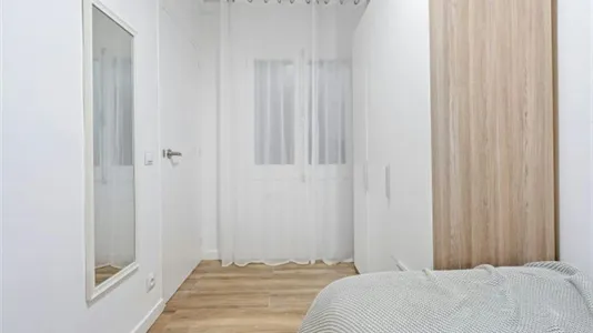 Rooms in Reus - photo 4