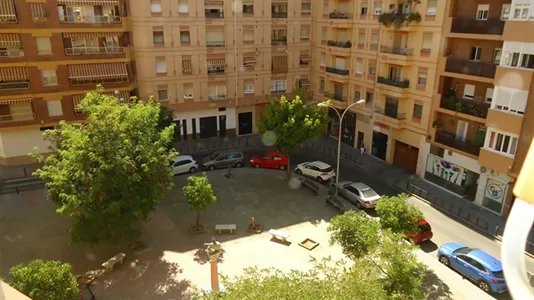 Rooms in Córdoba - photo 7