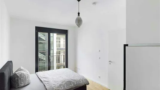 Apartments in Berlin Mitte - photo 3