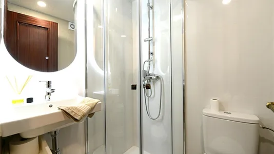 Rooms in Bilbao - photo 7