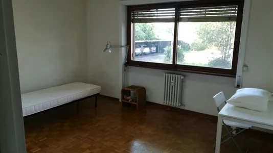Rooms in Roma Municipio XIV – Monte Mario - photo 1