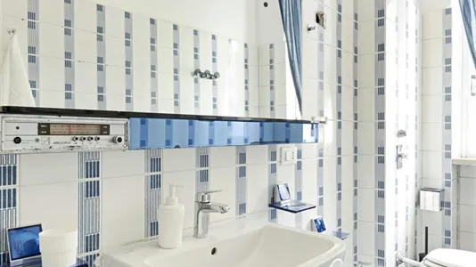 Rooms in Milano Zona 1 - Centro storico - photo 8