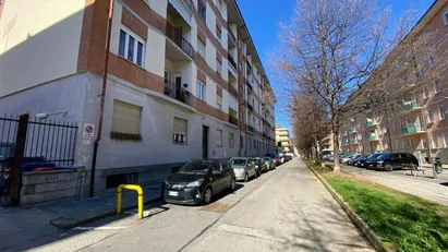 Room for rent in Cuneo, Piemonte