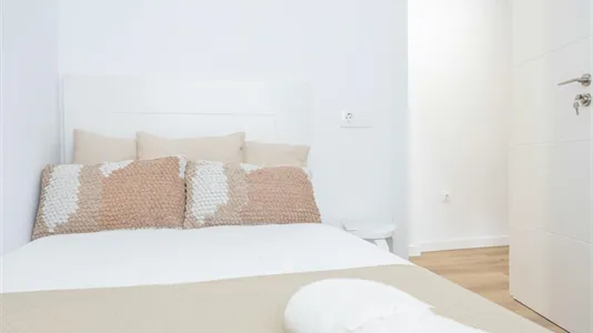 Rooms in Valencia L'Eixample - photo 3