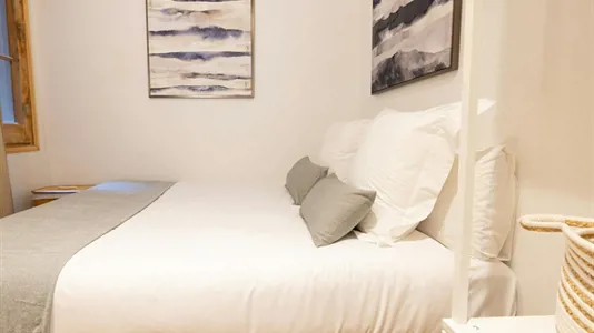 Rooms in Barcelona Eixample - photo 2