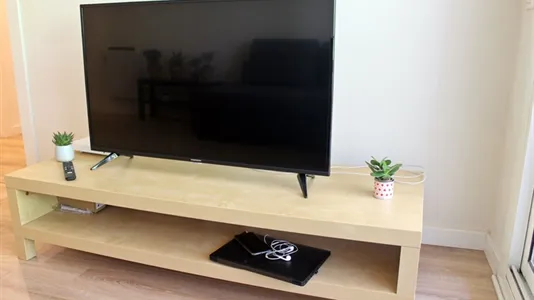 Rooms in Barcelona Eixample - photo 9