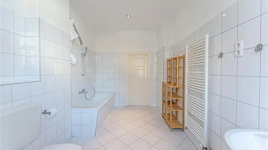 Rooms in Berlin Charlottenburg-Wilmersdorf - photo 4