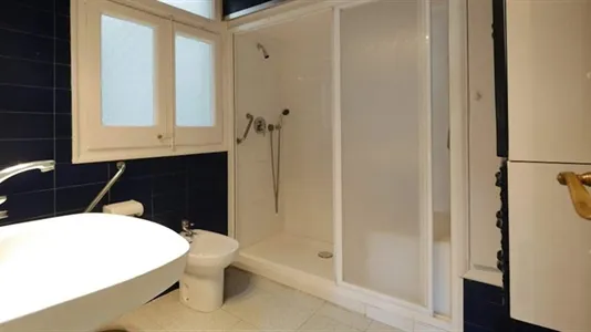 Rooms in Barcelona Les Corts - photo 8