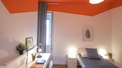 Room for rent in Pavia, Lombardia