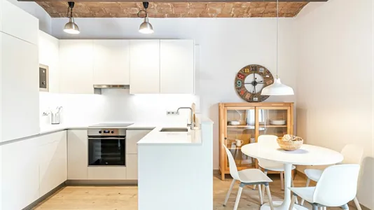 Apartments in Barcelona Eixample - photo 10