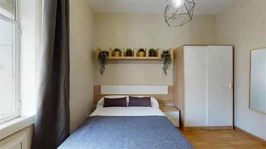 Rooms in Madrid Moncloa-Aravaca - photo 2