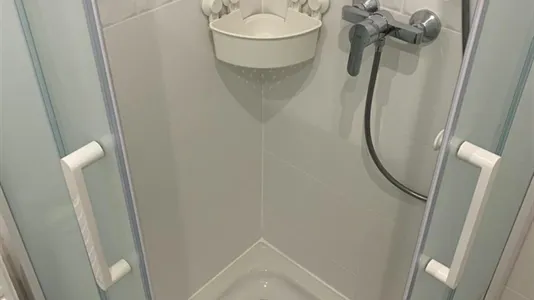 Rooms in Torcy - photo 9