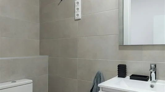 Rooms in Barcelona Sarrià-St. Gervasi - photo 8