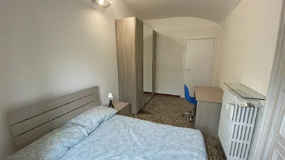 Room for rent in Turin, Piemonte