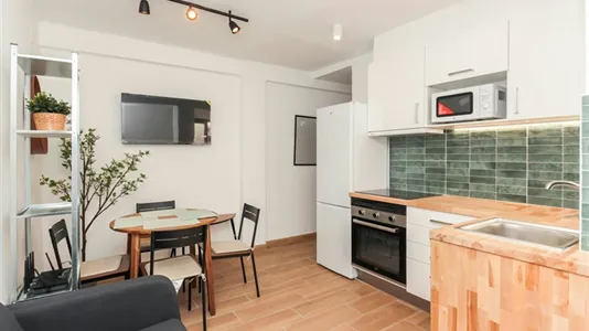 Rooms in Reus - photo 9