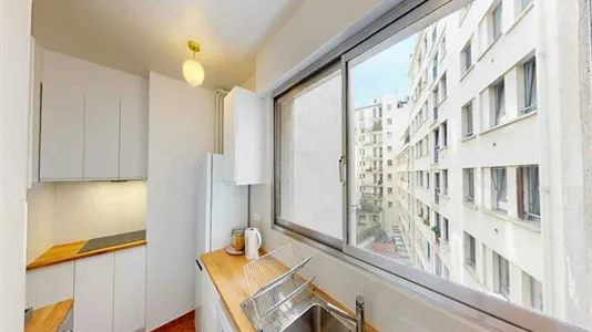 Rooms in Paris 15ème arrondissement - photo 4