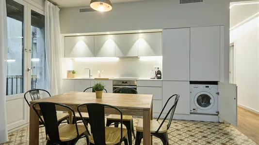 Apartments in Barcelona Ciutat Vella - photo 6