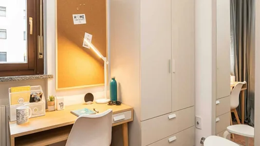 Rooms in Milano Zona 5 - Vigentino, Chiaravalle, Gratosoglio - photo 3