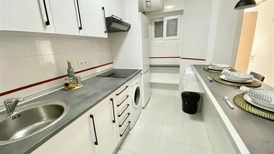 Rooms in Getafe - photo 4