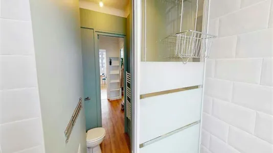 Rooms in Paris 17ème arrondissement - photo 8