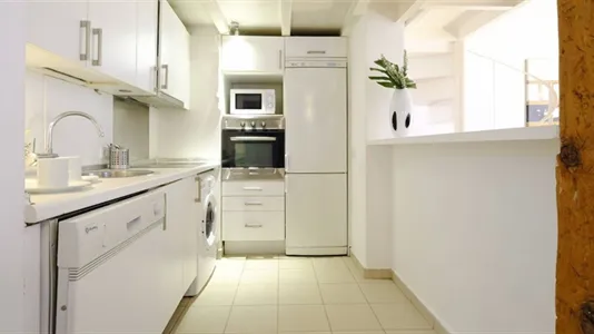 Apartments in Madrid Centro - photo 7