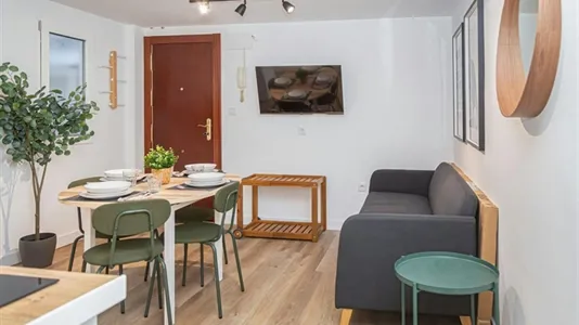 Rooms in Zaragoza - photo 9