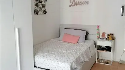 Room for rent in Milano Zona 9 - Porta Garibaldi, Niguarda, Milan