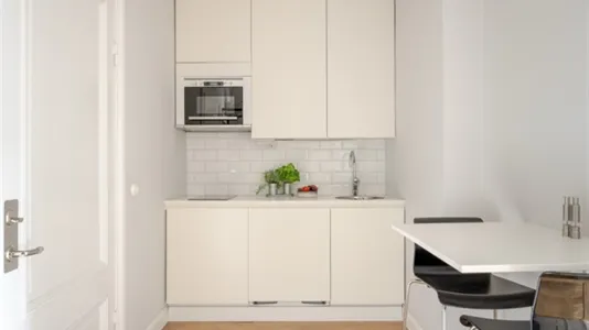 Apartments in Östermalm - photo 1