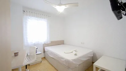 Room for rent in el Camí de Vera, Comunidad Valenciana