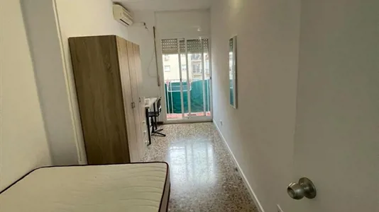 Rooms in Barcelona Sant Andreu - photo 1