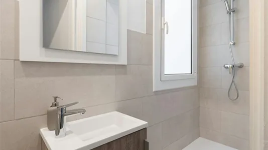 Rooms in Barcelona Gràcia - photo 9