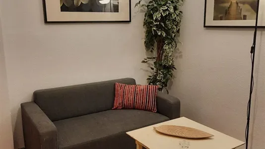 Rooms in Madrid Tetuán - photo 6