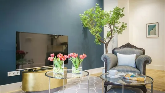 Apartments in Olmedo de Camaces - photo 4