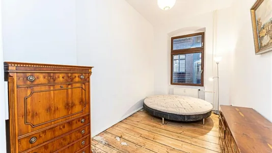 Apartments in Location is not specified - photo 2