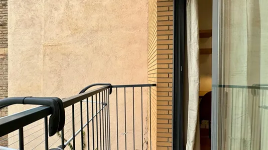 Rooms in Barcelona Sants-Montjuïc - photo 7