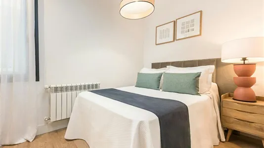 Apartments in Madrid Retiro - photo 6