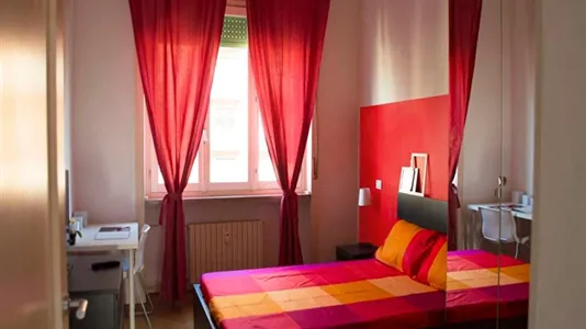 Rooms in Milano Zona 2 - Stazione Centrale, Gorla, Turro, Greco, Crescenzago - photo 2