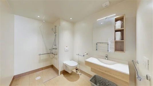 Rooms in Nanterre - photo 9