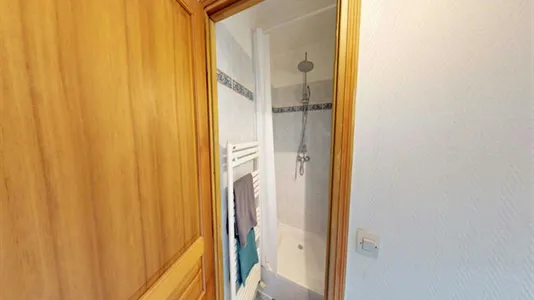 Rooms in Lyon - photo 10
