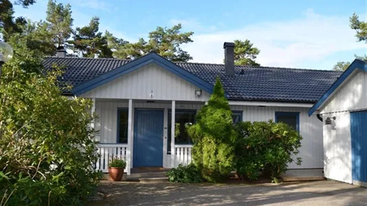 Houses in Härryda - photo 1