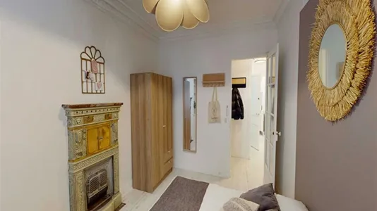 Rooms in Paris 19ème arrondissement - photo 4