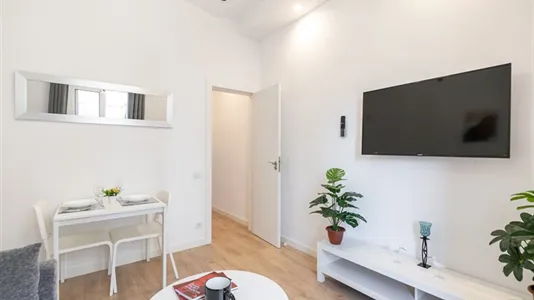 Apartments in Barcelona Eixample - photo 5