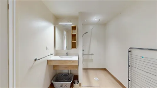 Rooms in Nanterre - photo 8