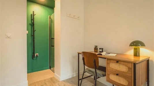 Rooms in Bobigny - photo 3