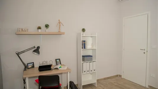 Rooms in Pescara - photo 9