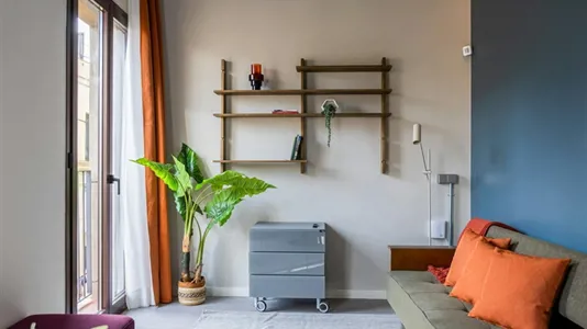 Apartments in Barcelona Ciutat Vella - photo 2