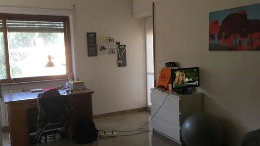 Rooms in Roma Municipio XIV – Monte Mario - photo 2