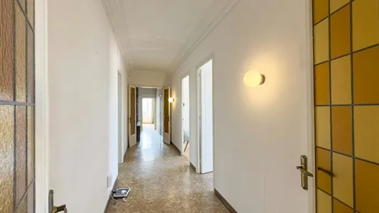 Rooms in Barcelona Ciutat Vella - photo 9